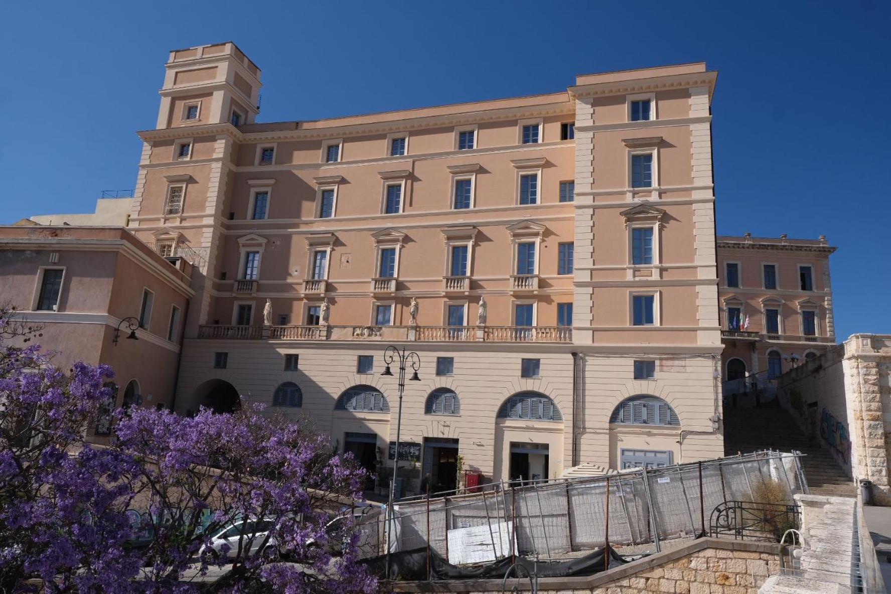 فندق Palazzo Boyl 1840 كالياري المظهر الخارجي الصورة