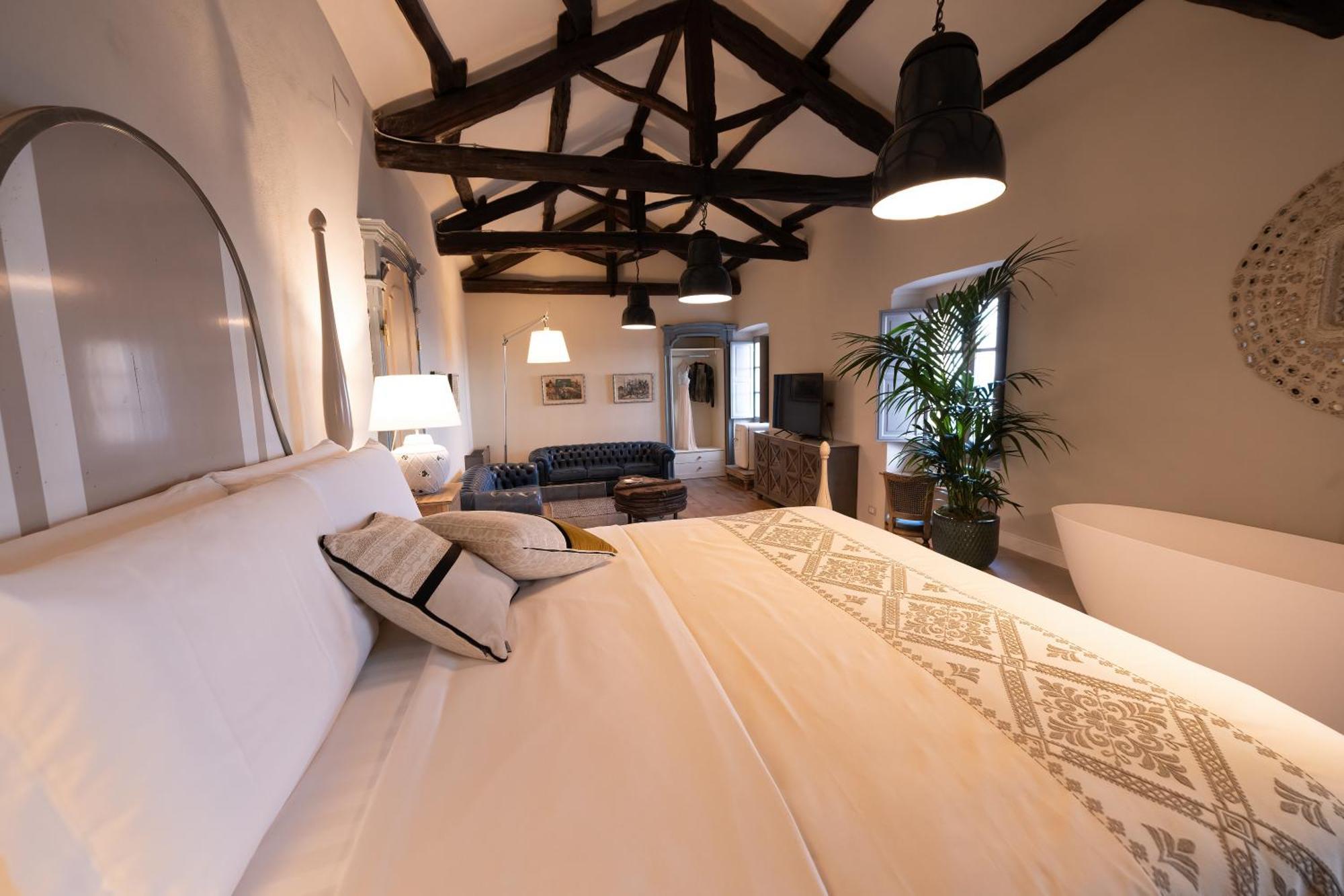 فندق Palazzo Boyl 1840 كالياري المظهر الخارجي الصورة