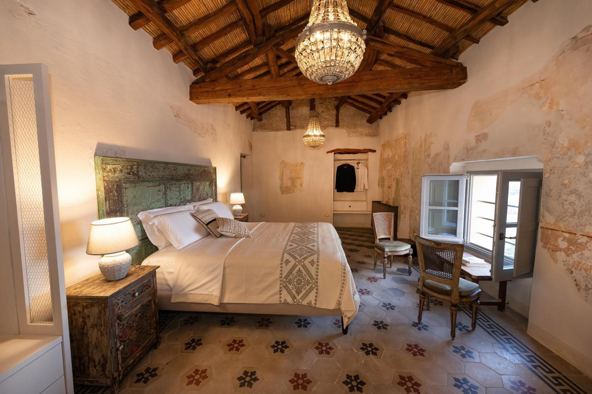 فندق Palazzo Boyl 1840 كالياري المظهر الخارجي الصورة