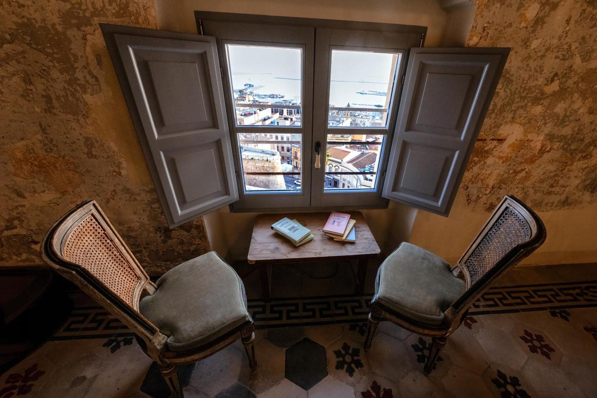 فندق Palazzo Boyl 1840 كالياري المظهر الخارجي الصورة