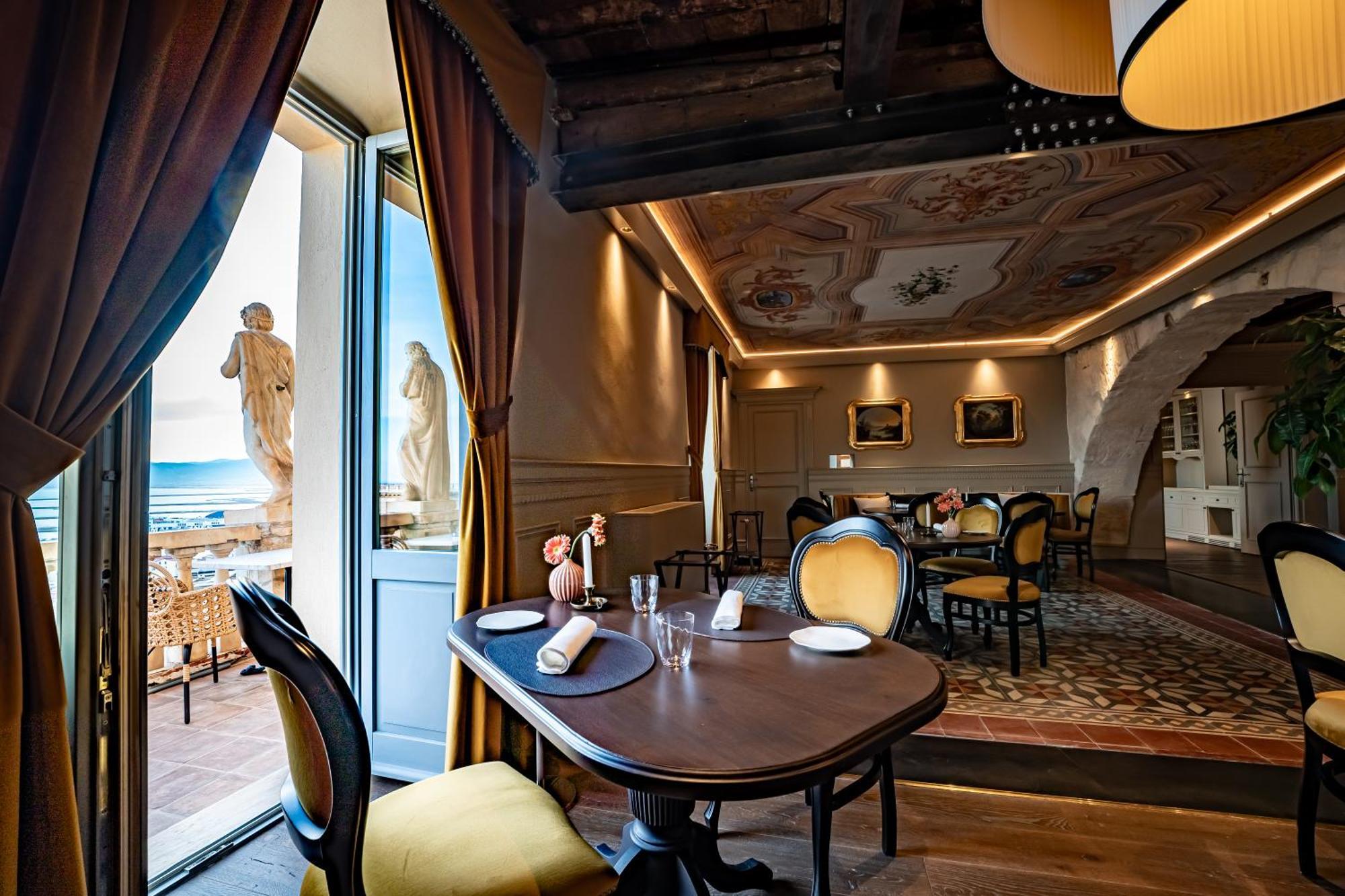 فندق Palazzo Boyl 1840 كالياري المظهر الخارجي الصورة